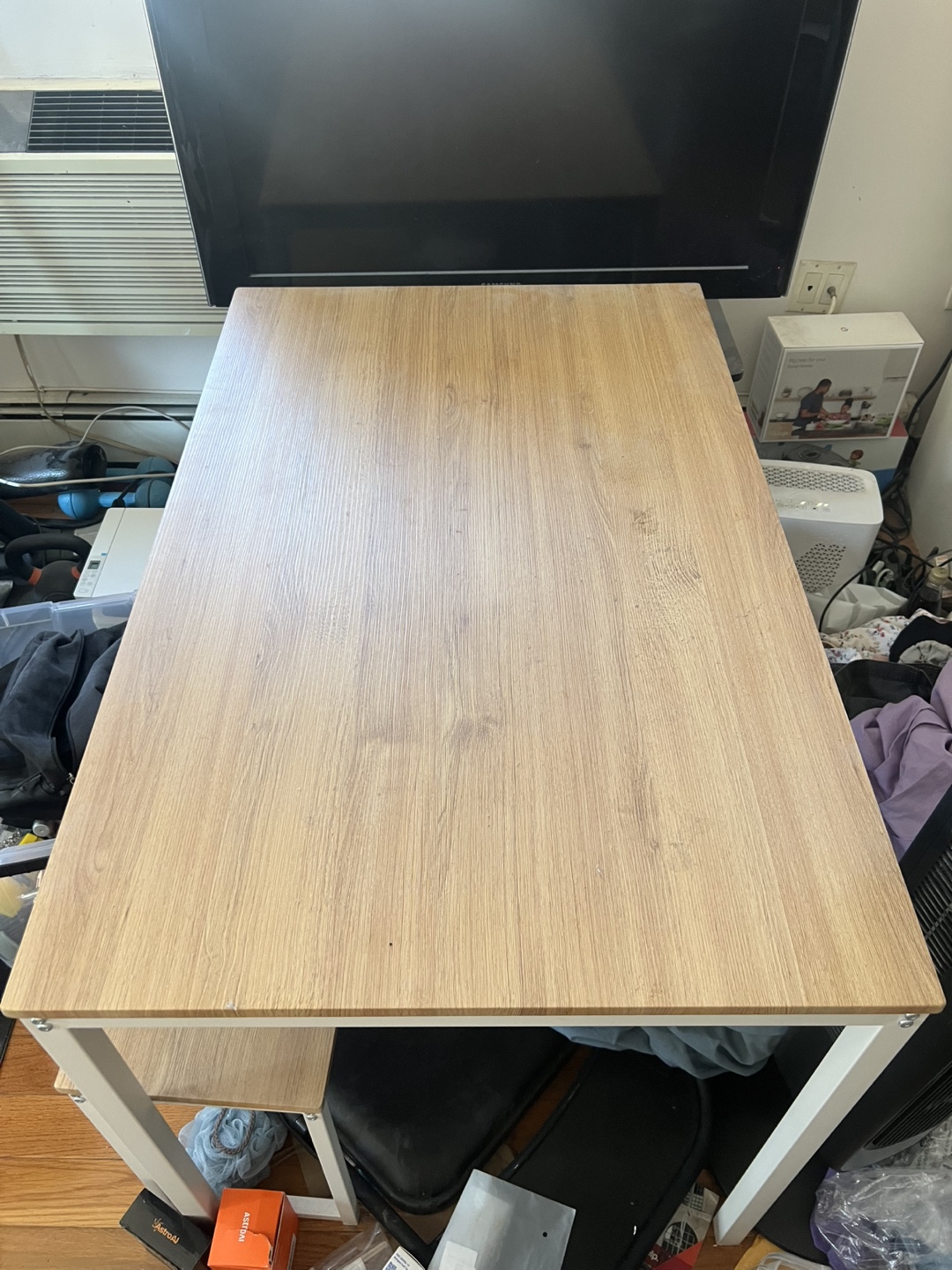Dining table with 2 benches