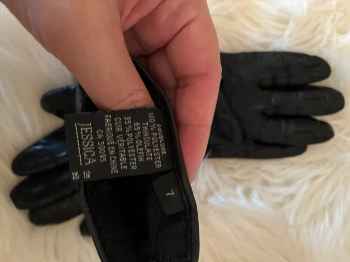 Jessica Black Gloves - Size 7 image indicator(2)