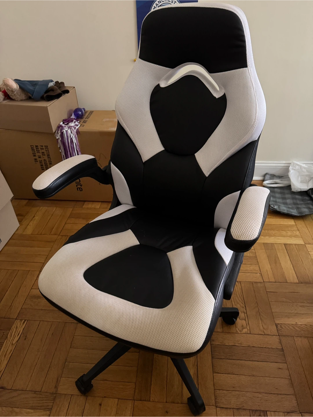Black and White Gaming Chair