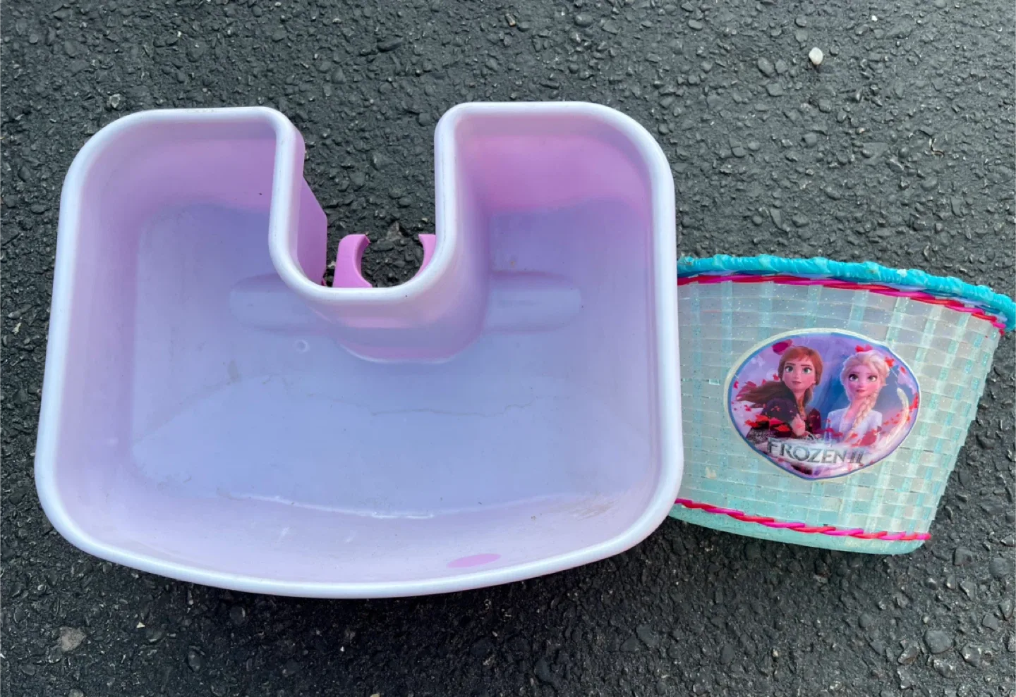 Two Bike Baskets #freecycle image indicator(2)