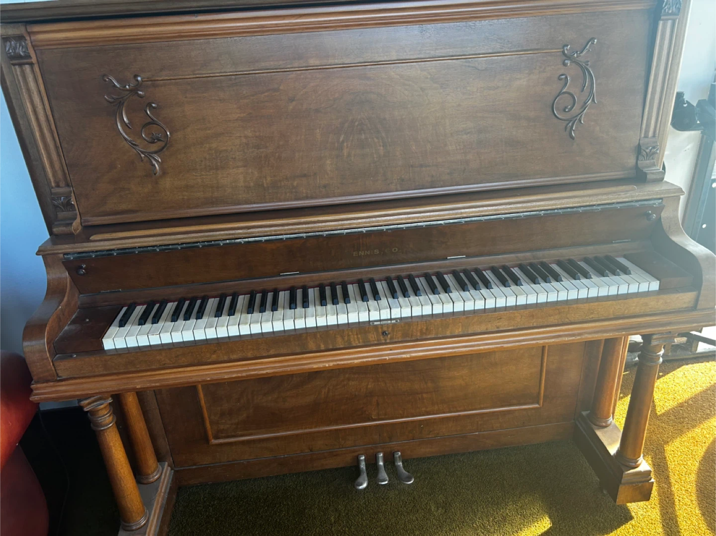 Gordon Lightfoot’s Upright Piano - photo 2
