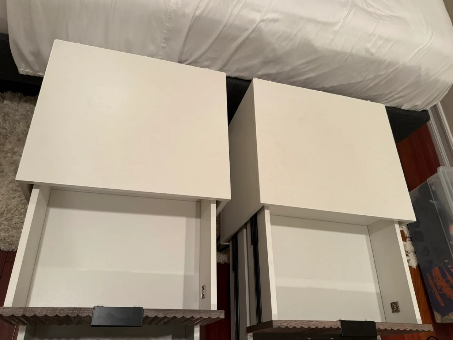 Retro Nightstand Set FREE! MUST GO TODAY! image indicator(3)