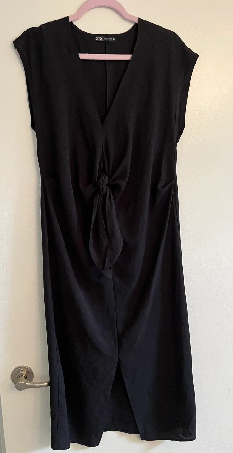 Zara Black Twist Knot Midi Dress image indicator(4)