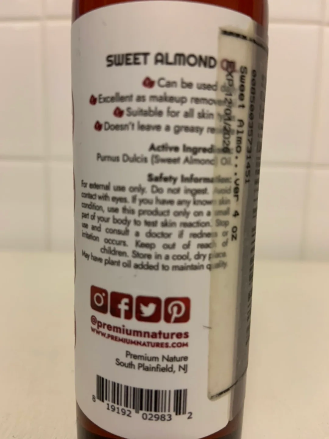 Premium Nature Sweet Almond Oil 4 oz #freecycle image indicator(3)