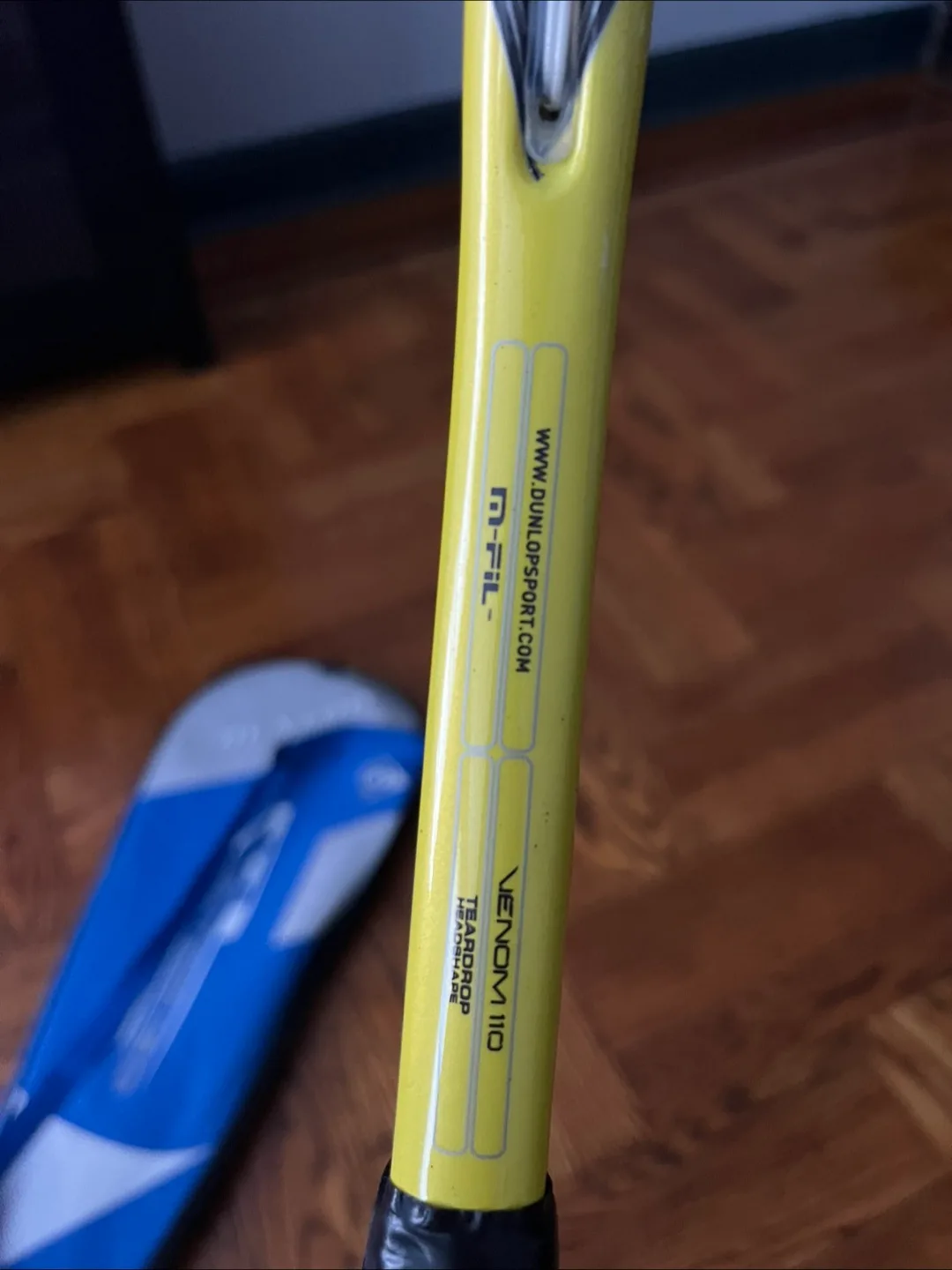 Dunlop Venom 110 Squash Tennis Racquet image indicator(5)