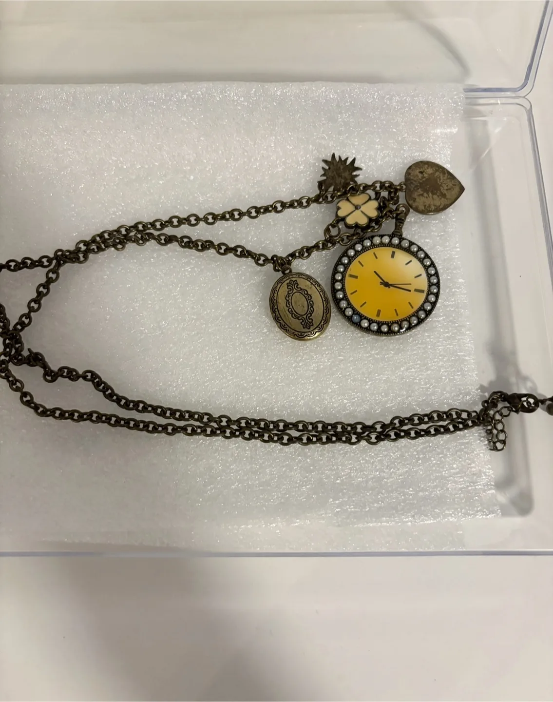 Vintage Style Charm Necklace image indicator(2)