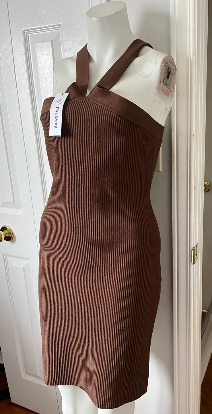 The Drop Brown Ribbed Dress - Size M image indicator(8)