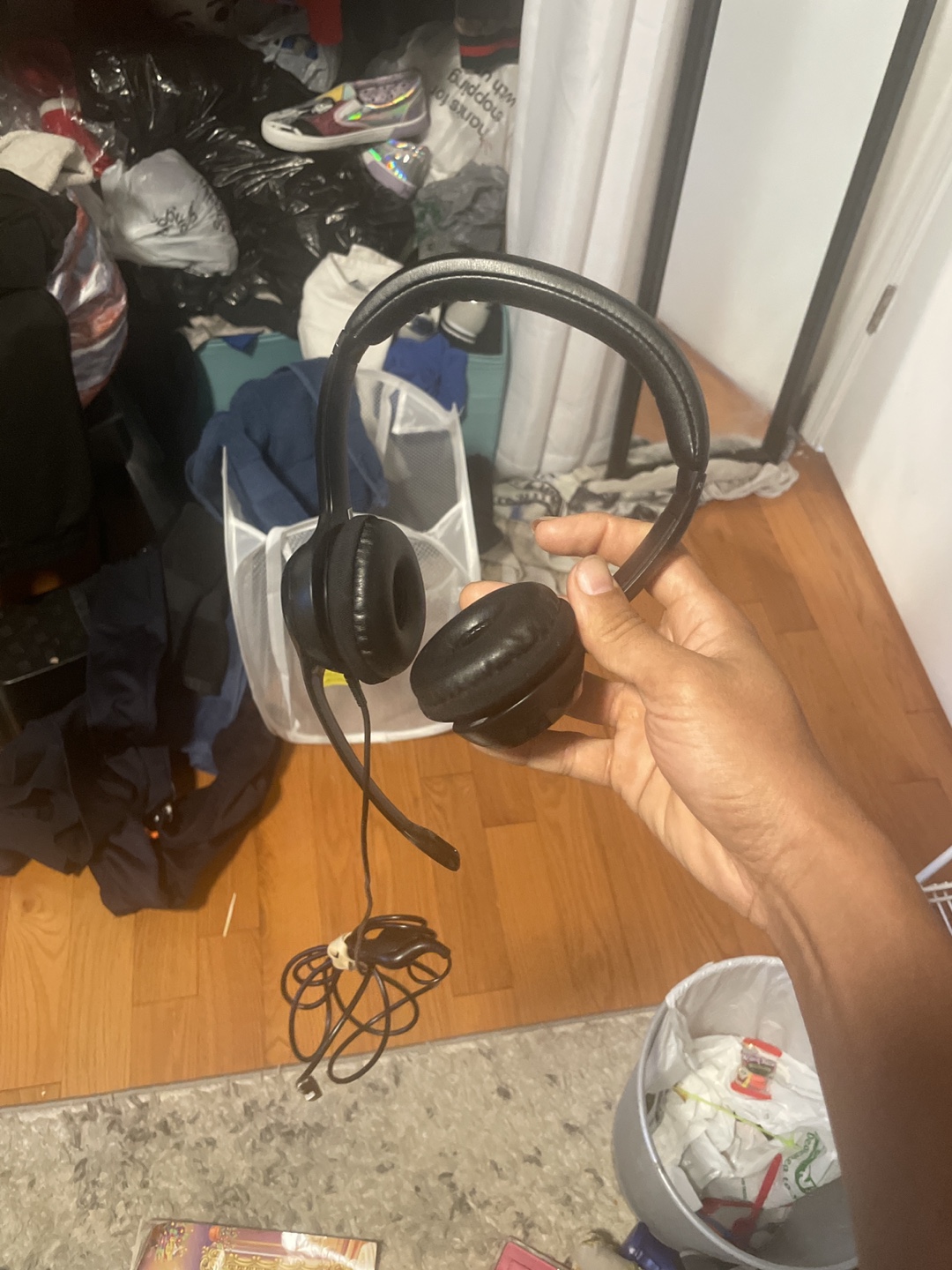Black Gaming Headset with Microphone