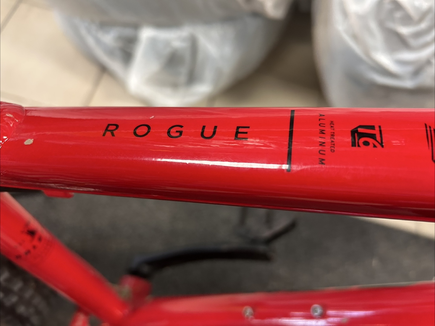 Raleigh Rogue 16" Aluminum Fat Bike - Red - photo 4