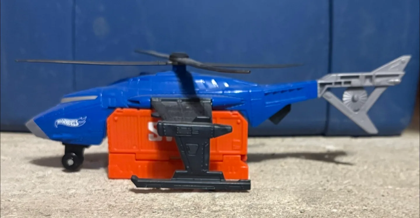 Hot Wheels SWAT Helicopter thumbnail