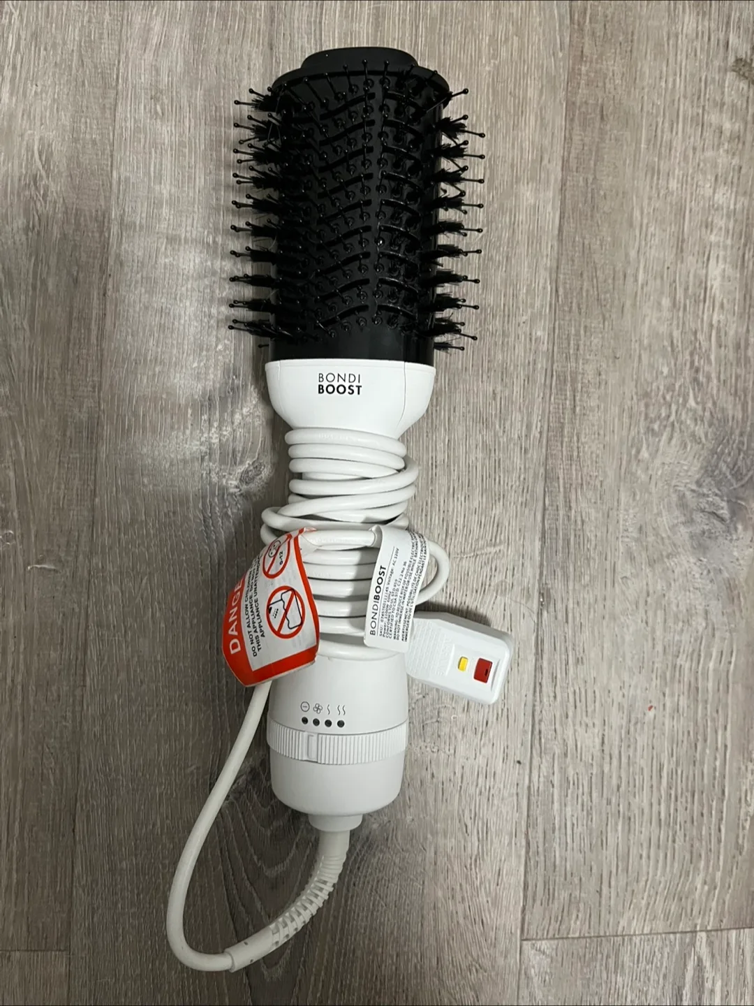 Bondi Boost Blowout Brush Pro 75mm