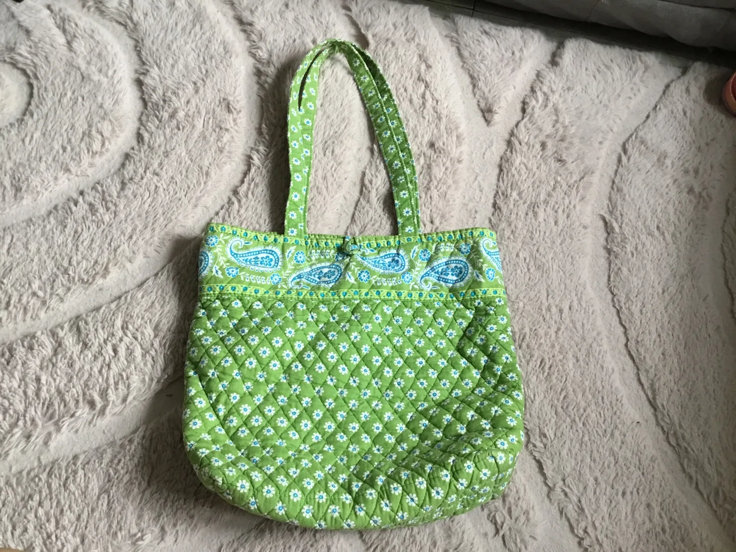 Vera Bradley Green Quilted Tote Bag thumbnail