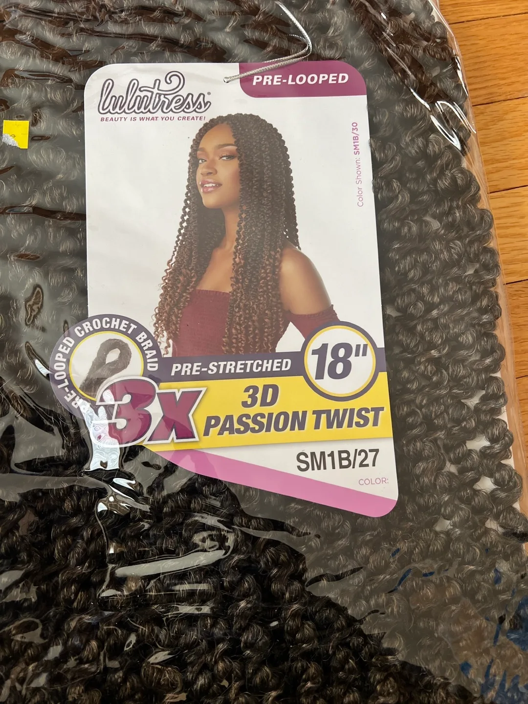 Lulutress 3X Pre-Stretched Passion Twist 18" SM1B/27 image indicator(2)