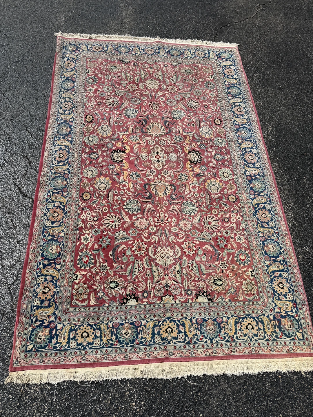 Vintage Floral Rug - 8ft x 5ft - photo 2