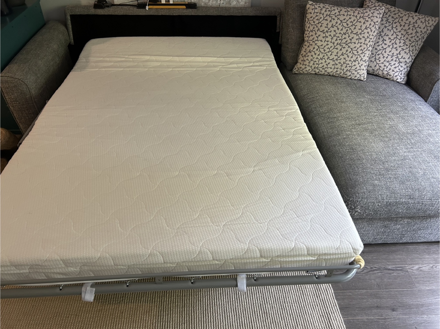 Grey Sleeper Sectional Sofa with Storage - photo 4