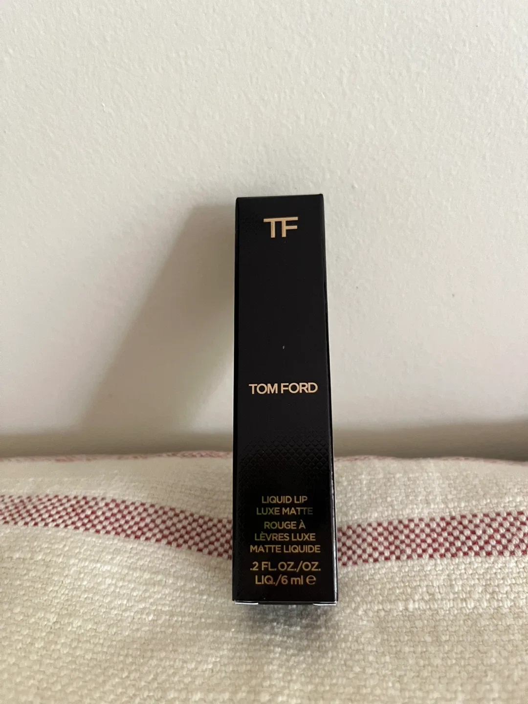 Tom Ford Liquid Lip Luxe Matte 133 Scarlet thumbnail