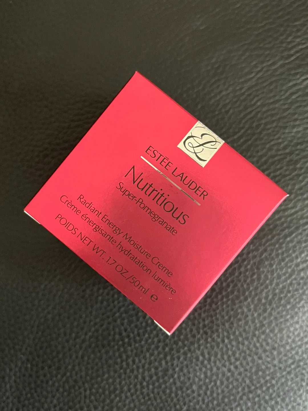 Estee Lauder Nutritious Super-Pomegranate Cream thumbnail