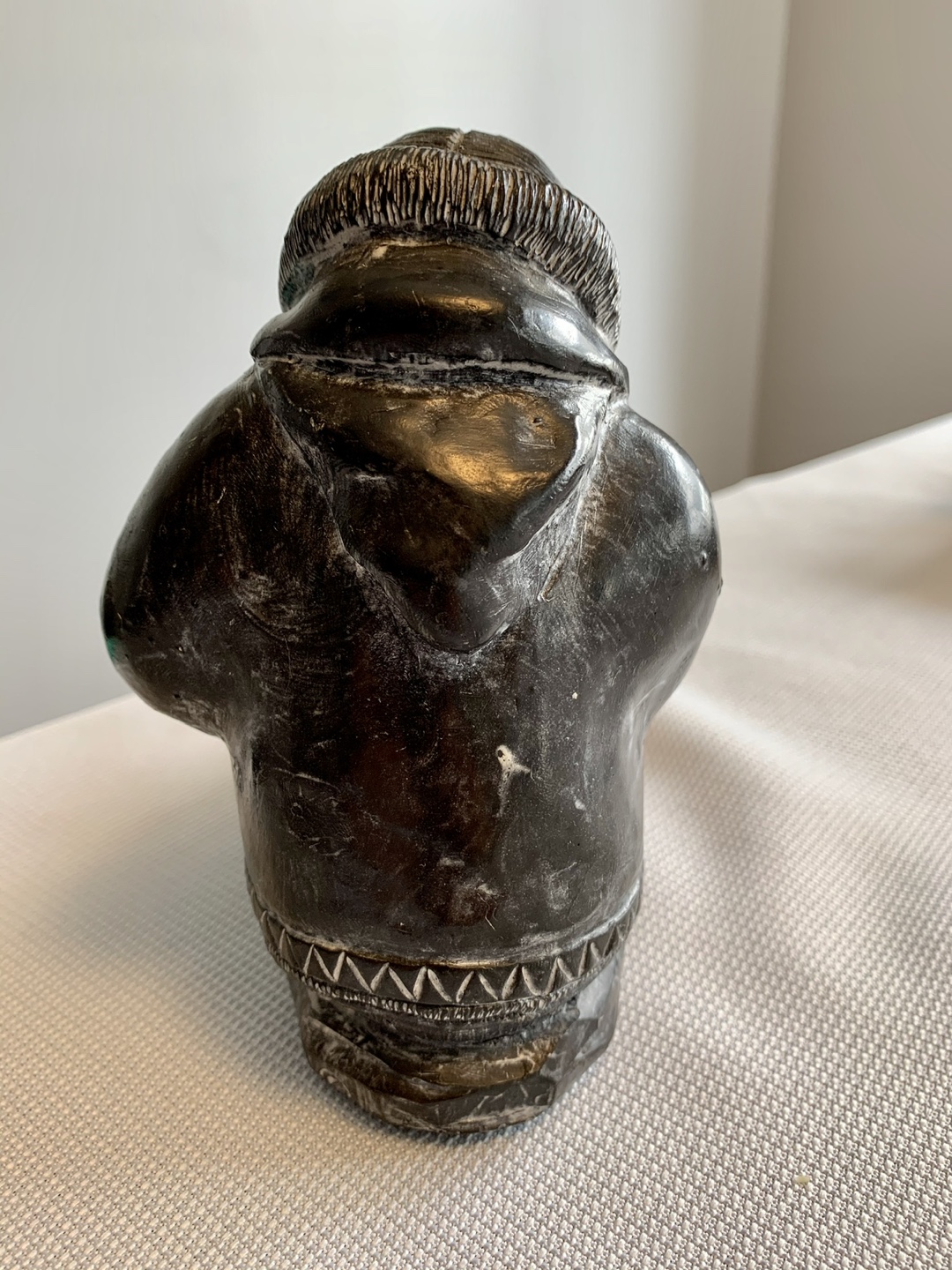 Inuit Mother and Child Sculpture - photo 5