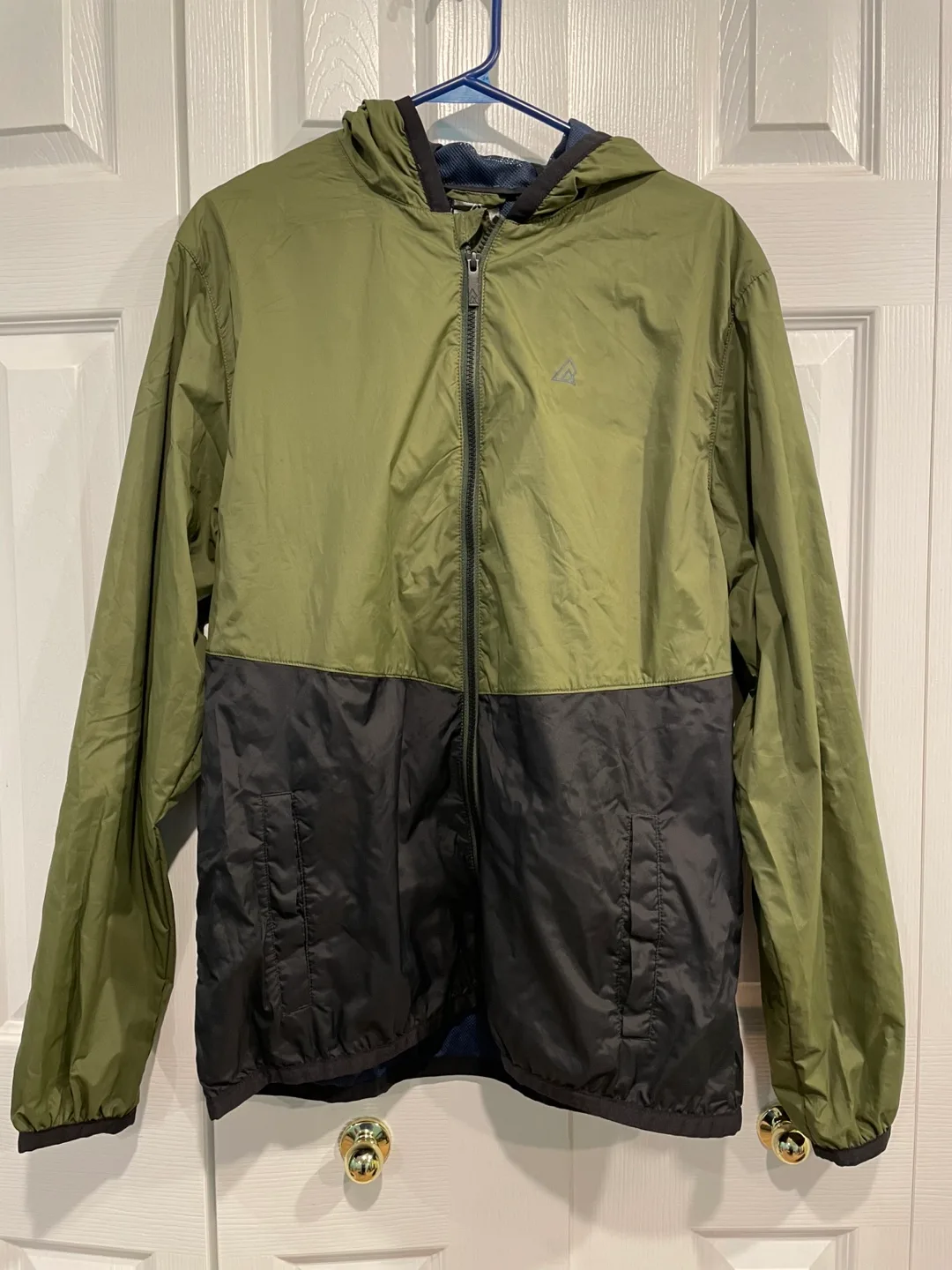 Ripzone L/G Olive & Black Windbreaker thumbnail