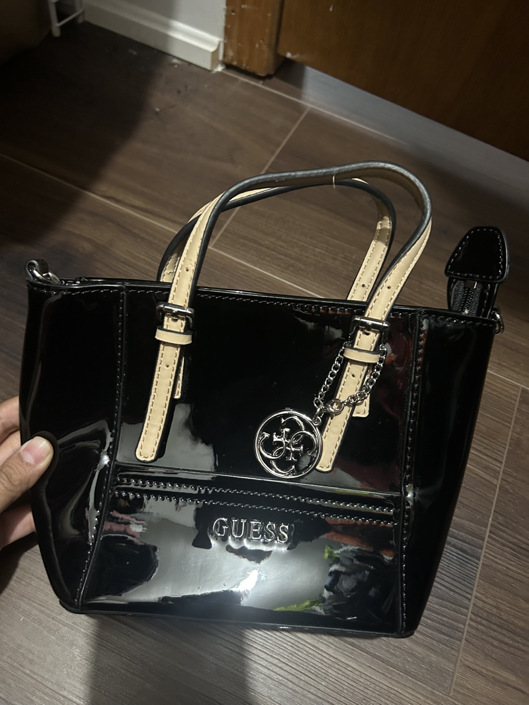 Guess hand bag