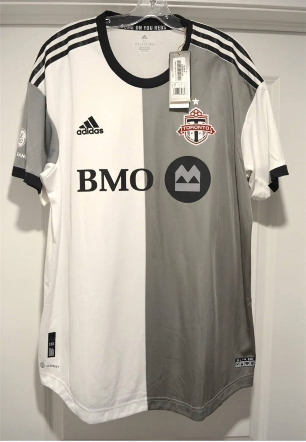 Adidas Toronto FC 2XL Away Jersey - New with Tags! thumbnail