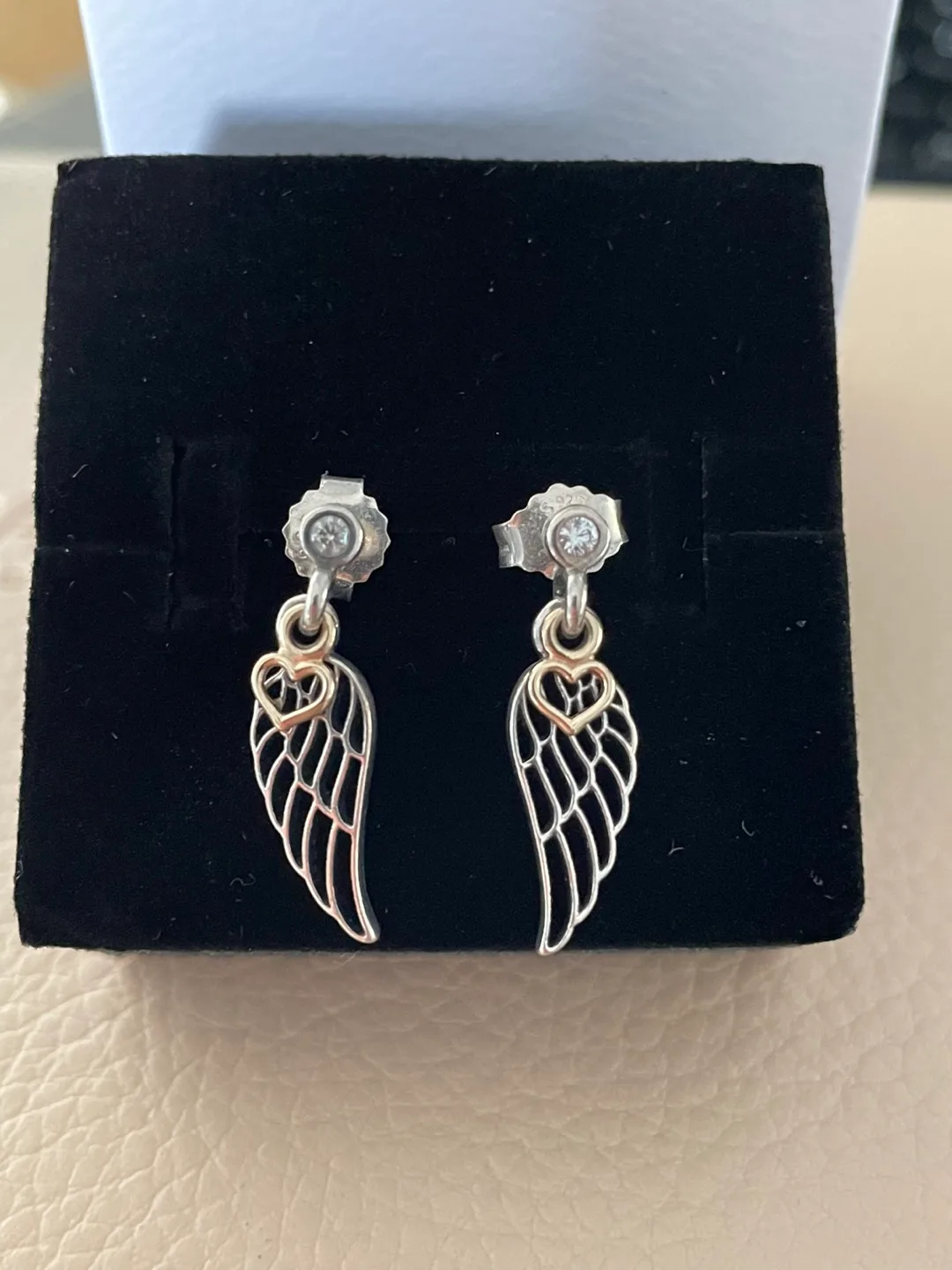 Pandora Wing & Heart Dangle Earrings image indicator(3)
