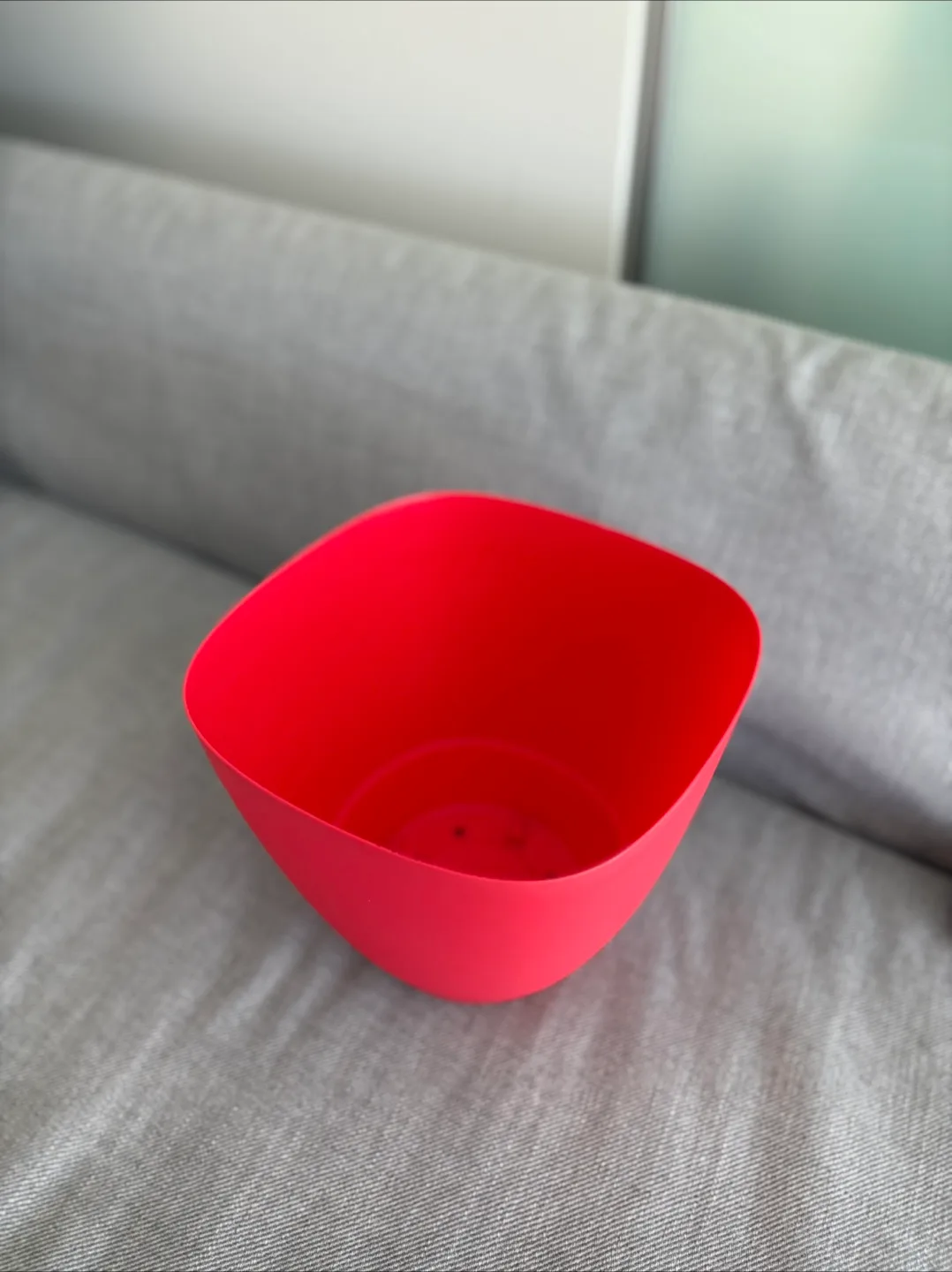 Free Planter Pot 🪴 image indicator(3)