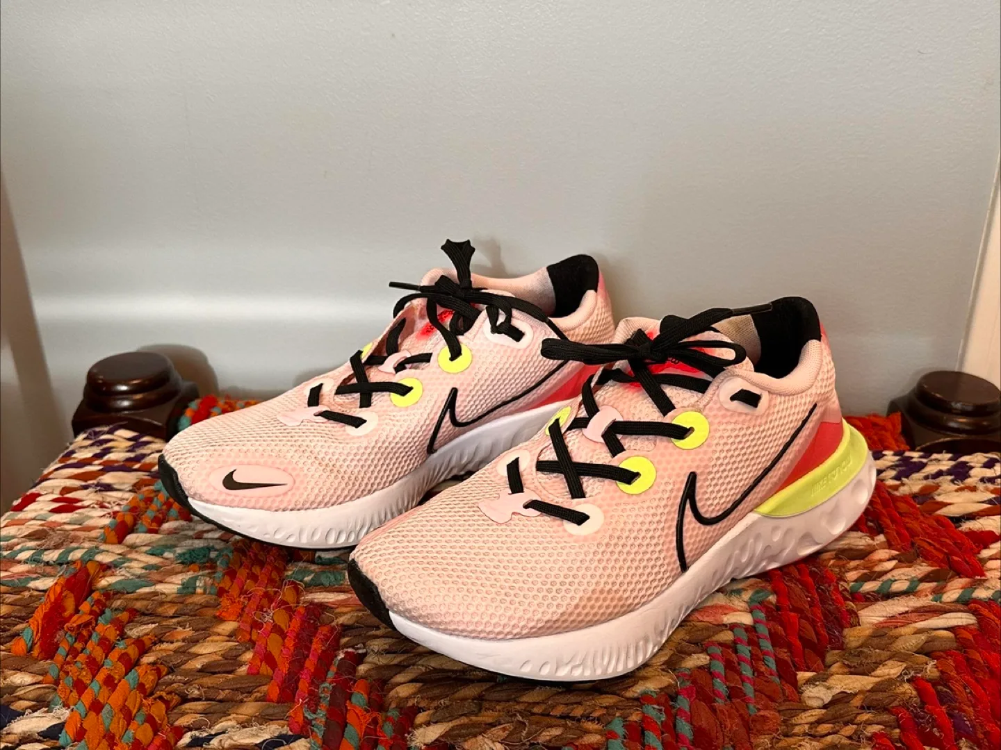 Nike Renew Run 3 Women's Running Shoes thumbnail