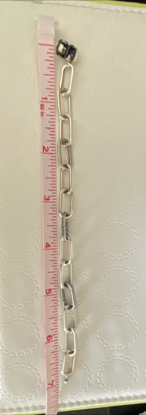 Pandora ME Link Bracelet image indicator(3)