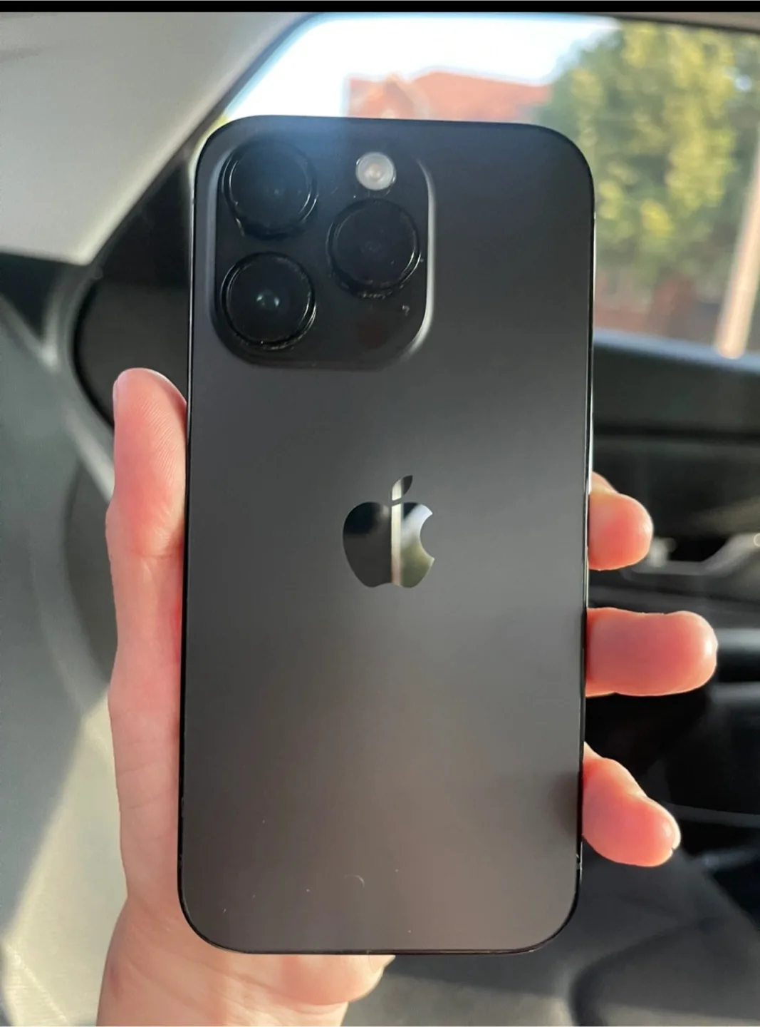 iPhone 14 Pro 256GB image indicator(2)