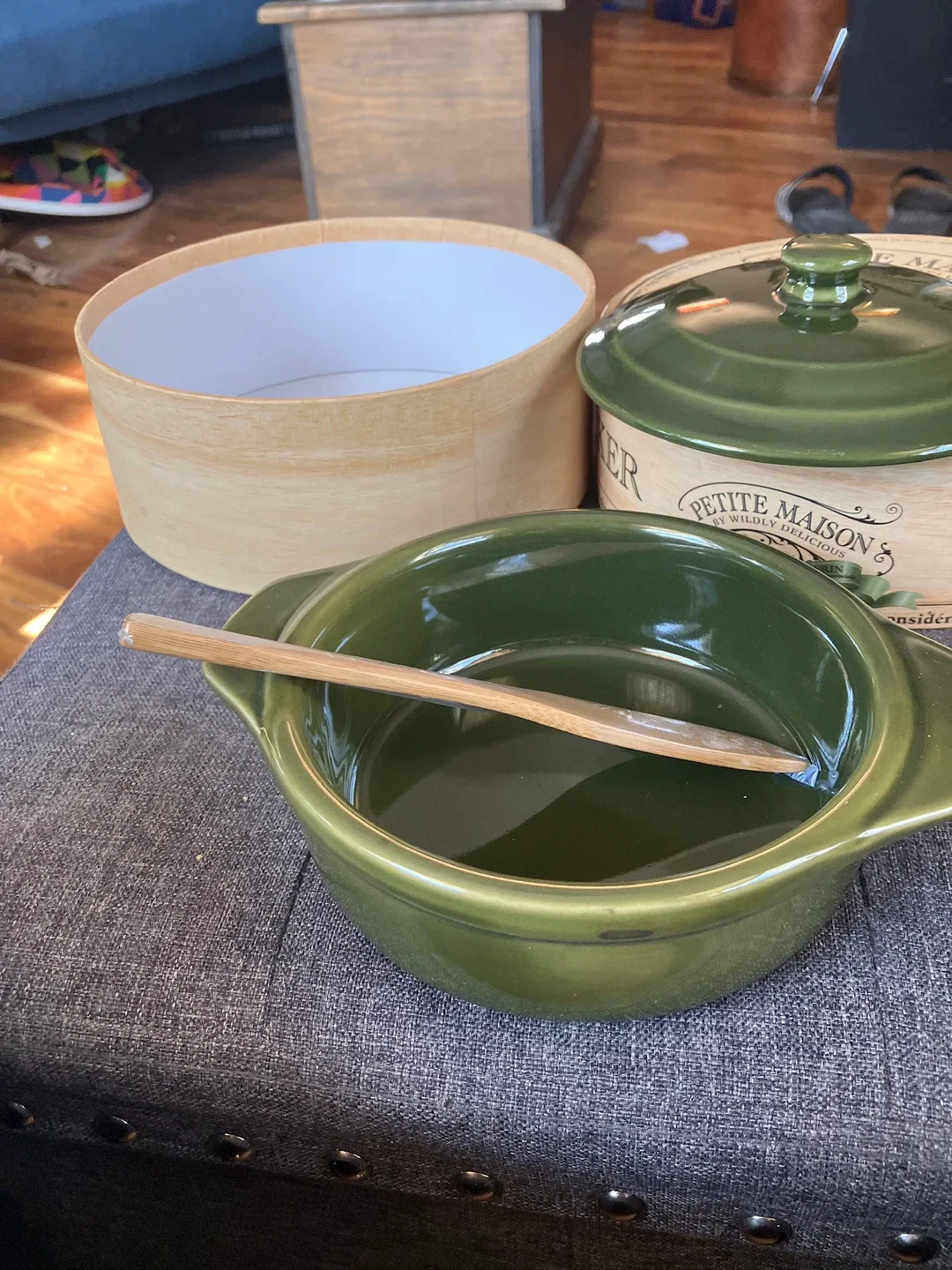 Petite Maison Brie Baker with Box image indicator(2)