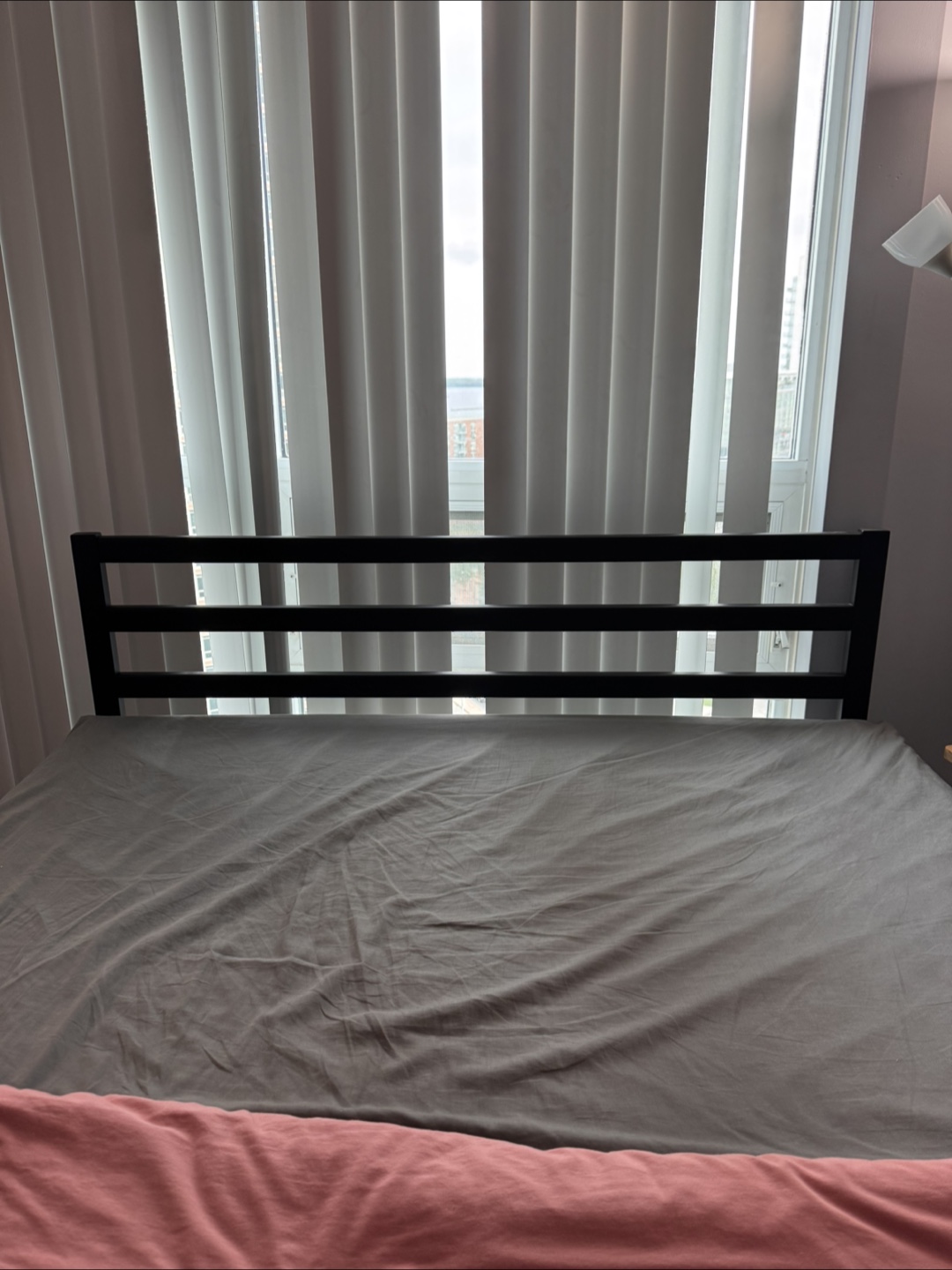 Queen Size Bed Frame - Black - photo 2