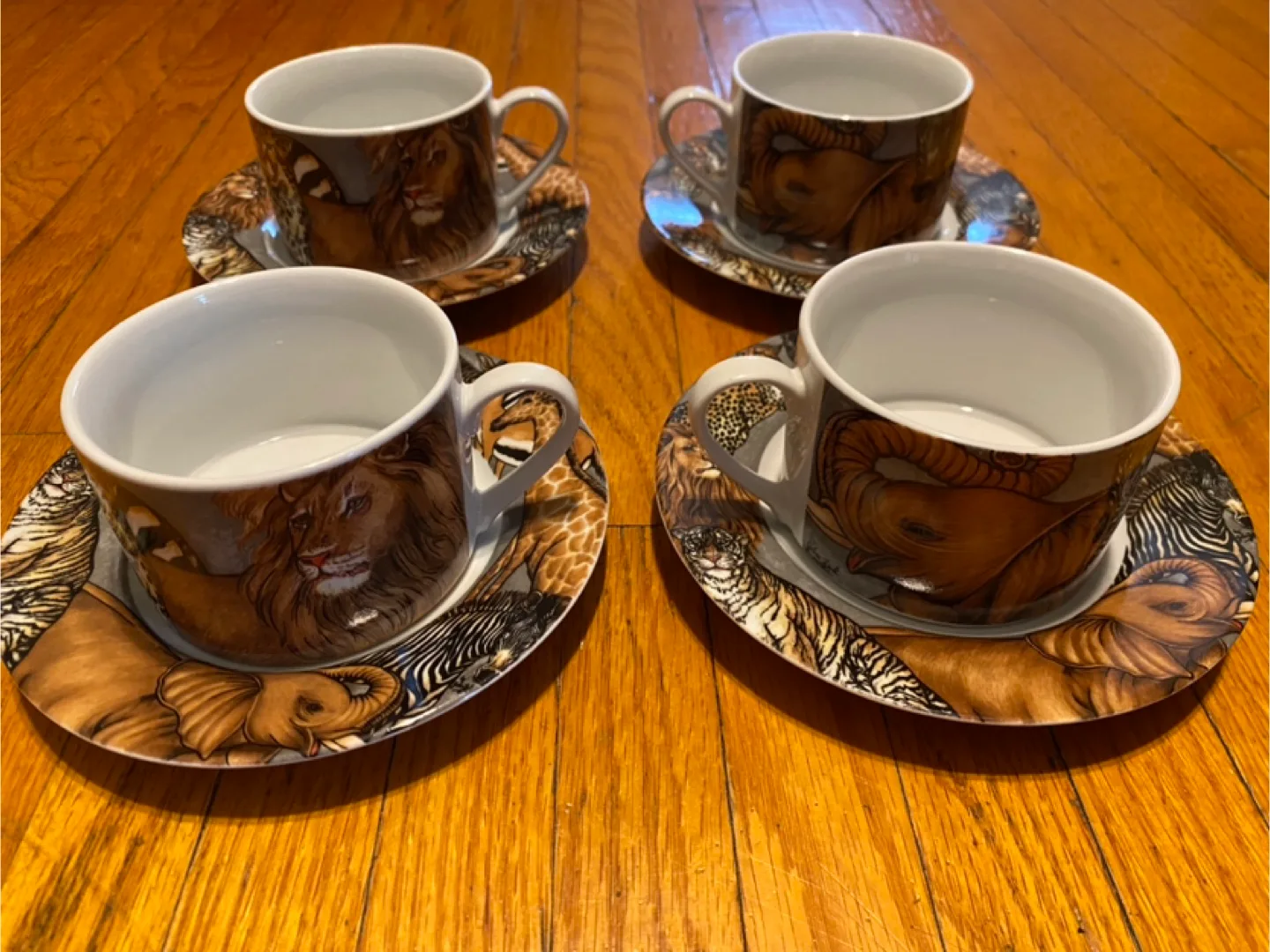 Sakura La Menagerie Cup and Saucer Set thumbnail