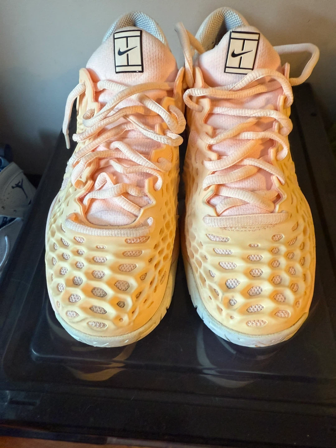 Nike Zoom Cage 3 Tennis Shoes- size 6.5- women’s- Peach - photo 2