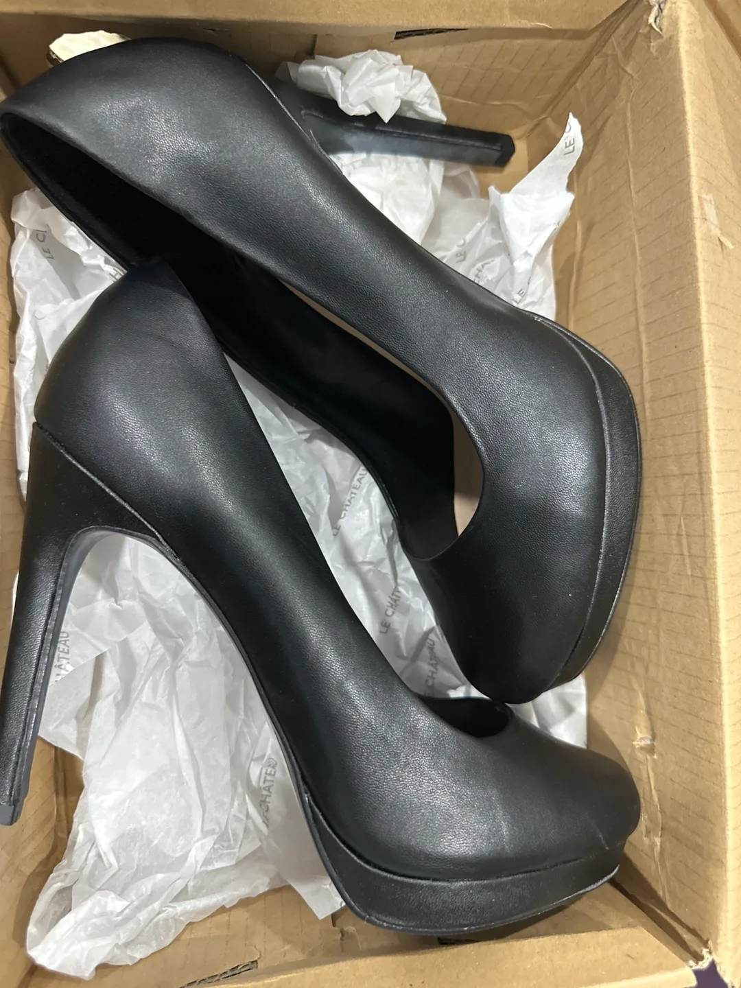 Le Chateau Black Heels - Size 10