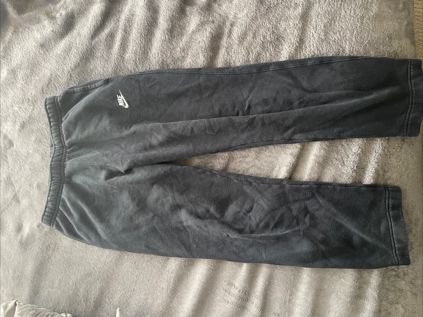 Nike Black Sweatpants - Size M thumbnail