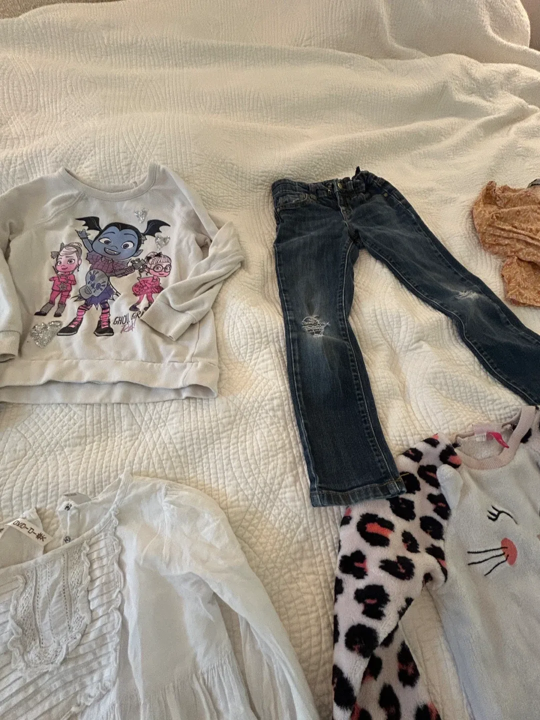 Girls' Clothing Bundle, Size 6 image indicator(4)