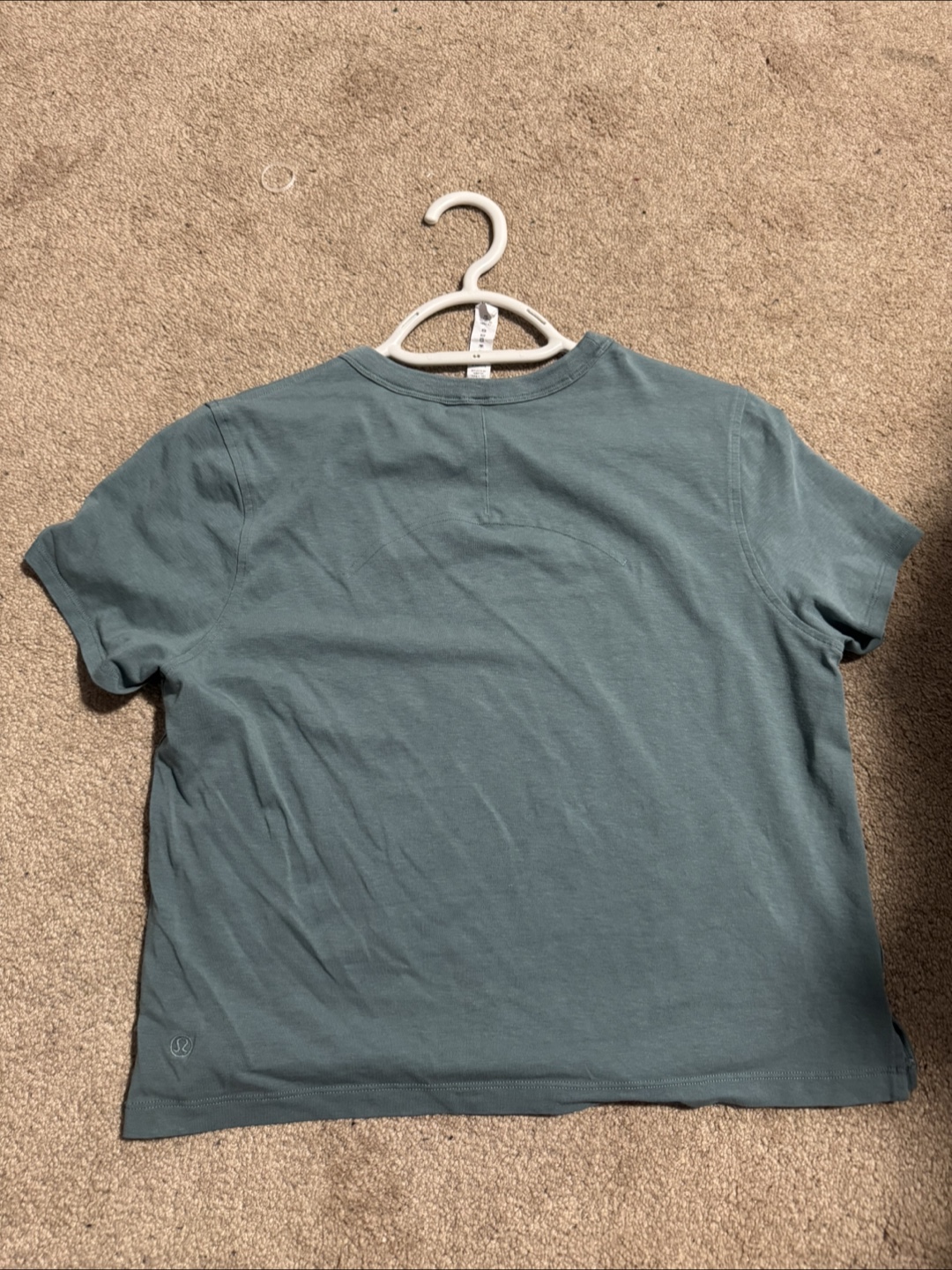 Lululemon T-Shirt - Size 4 - photo 2