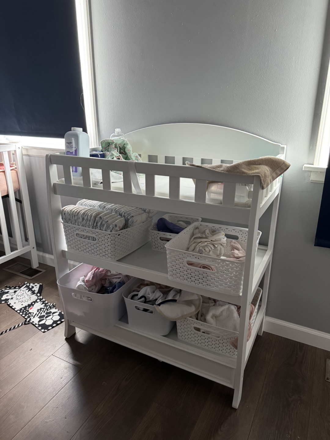 White Baby Changing Table with Shelves - photo 4