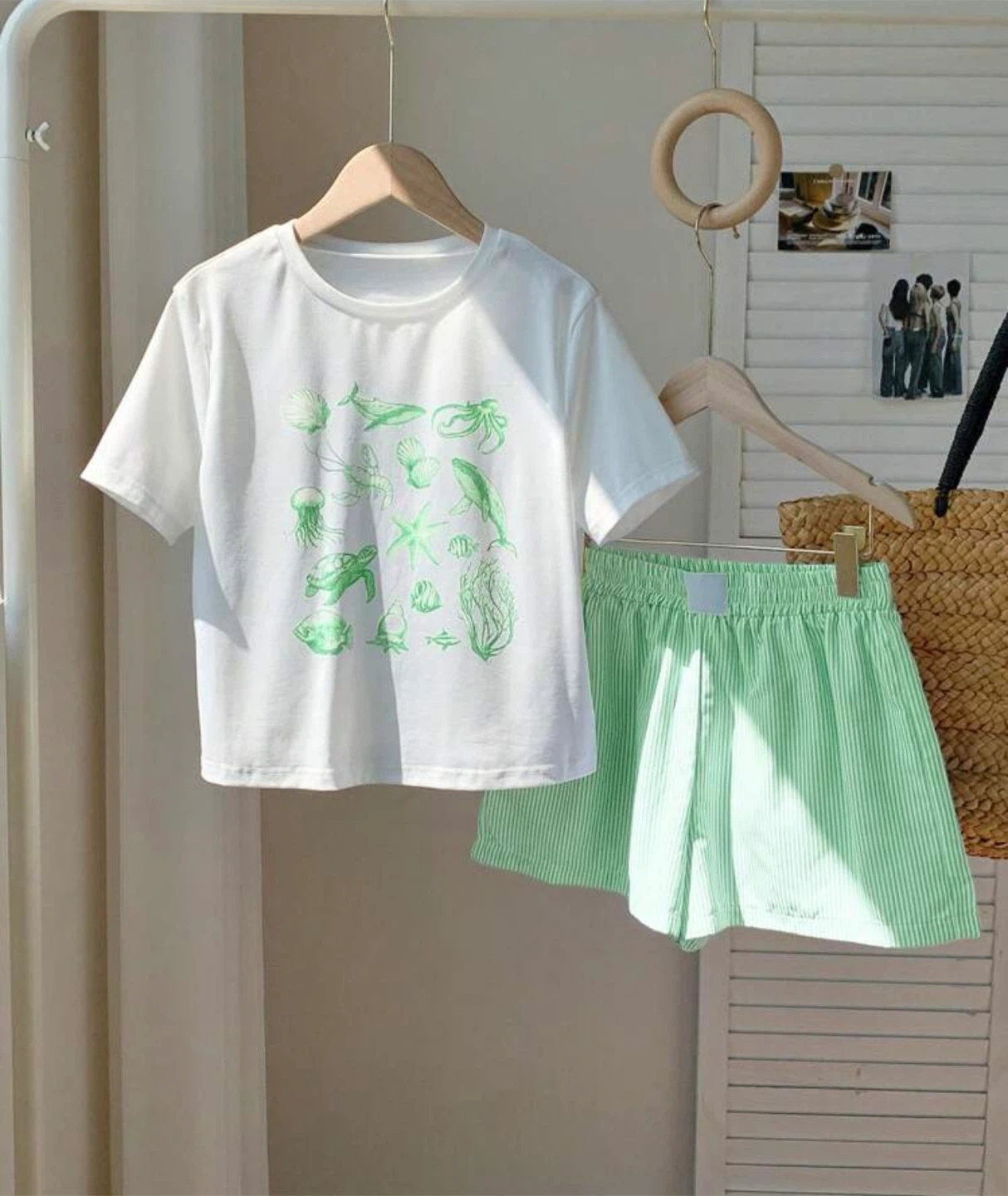 Women ' White Tee & Green Striped Shorts Set