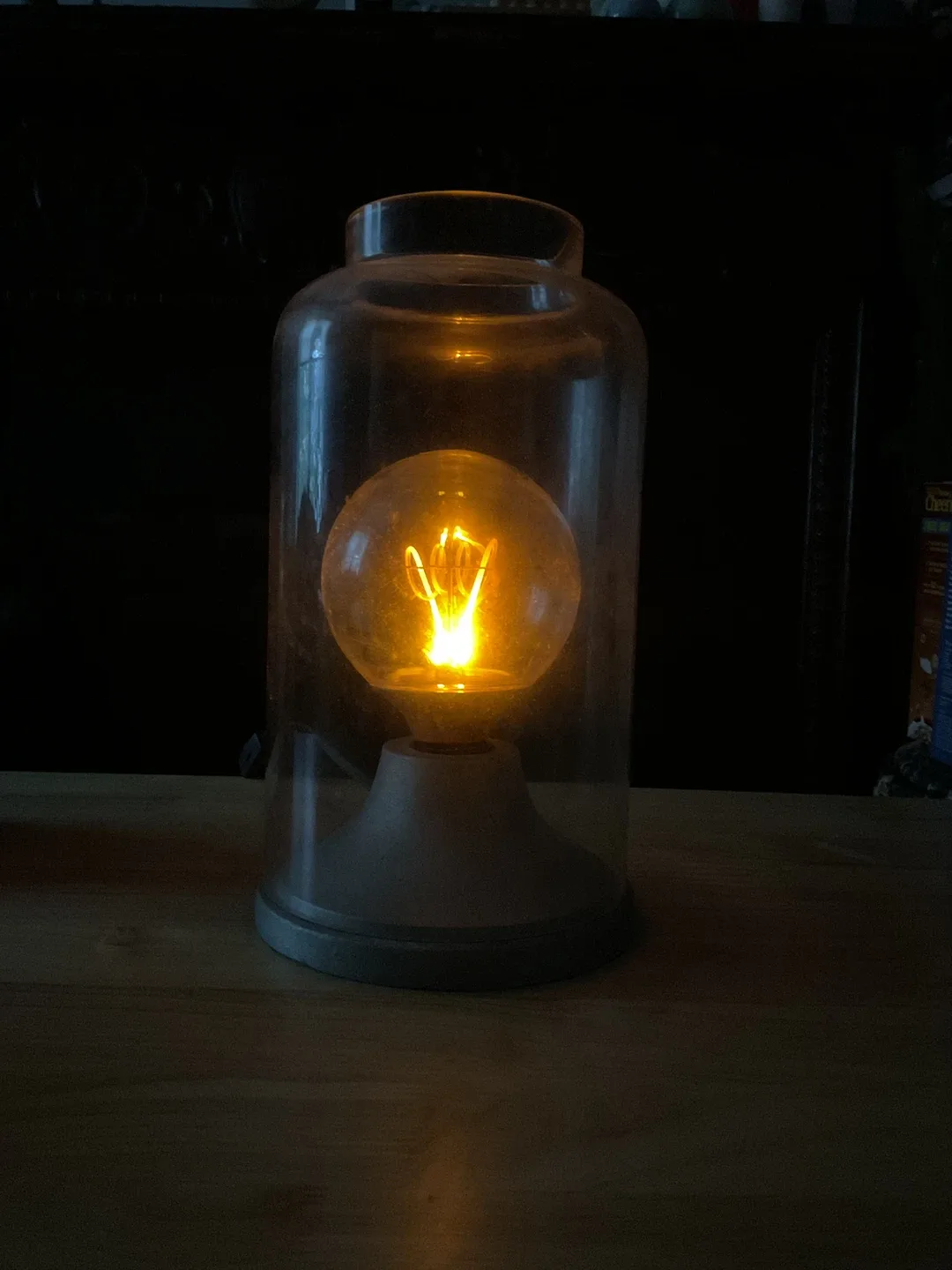 CB2 Cloche Table Lamp image indicator(3)