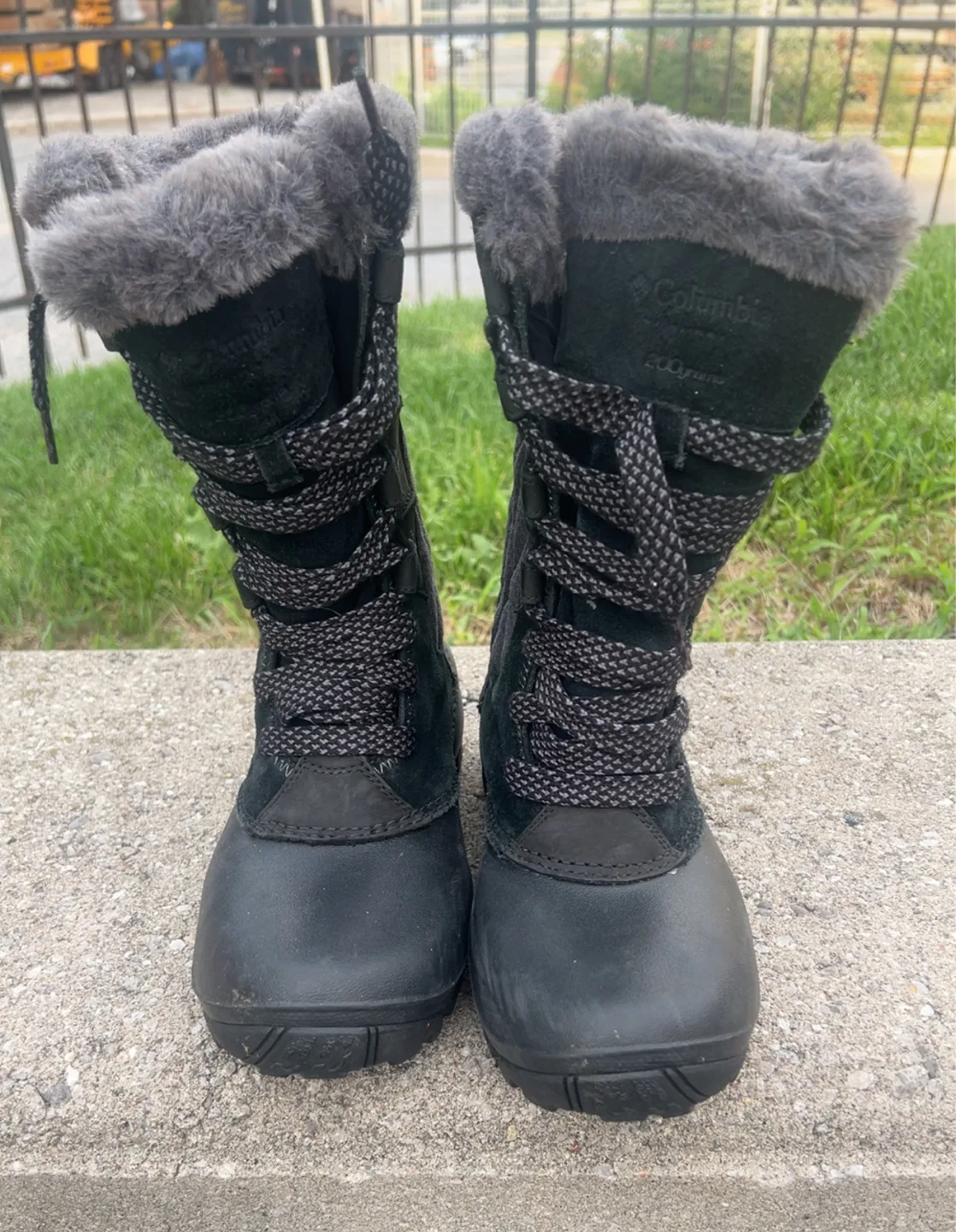 Columbia Women's II Winter Boots size 7.5 image indicator(3)