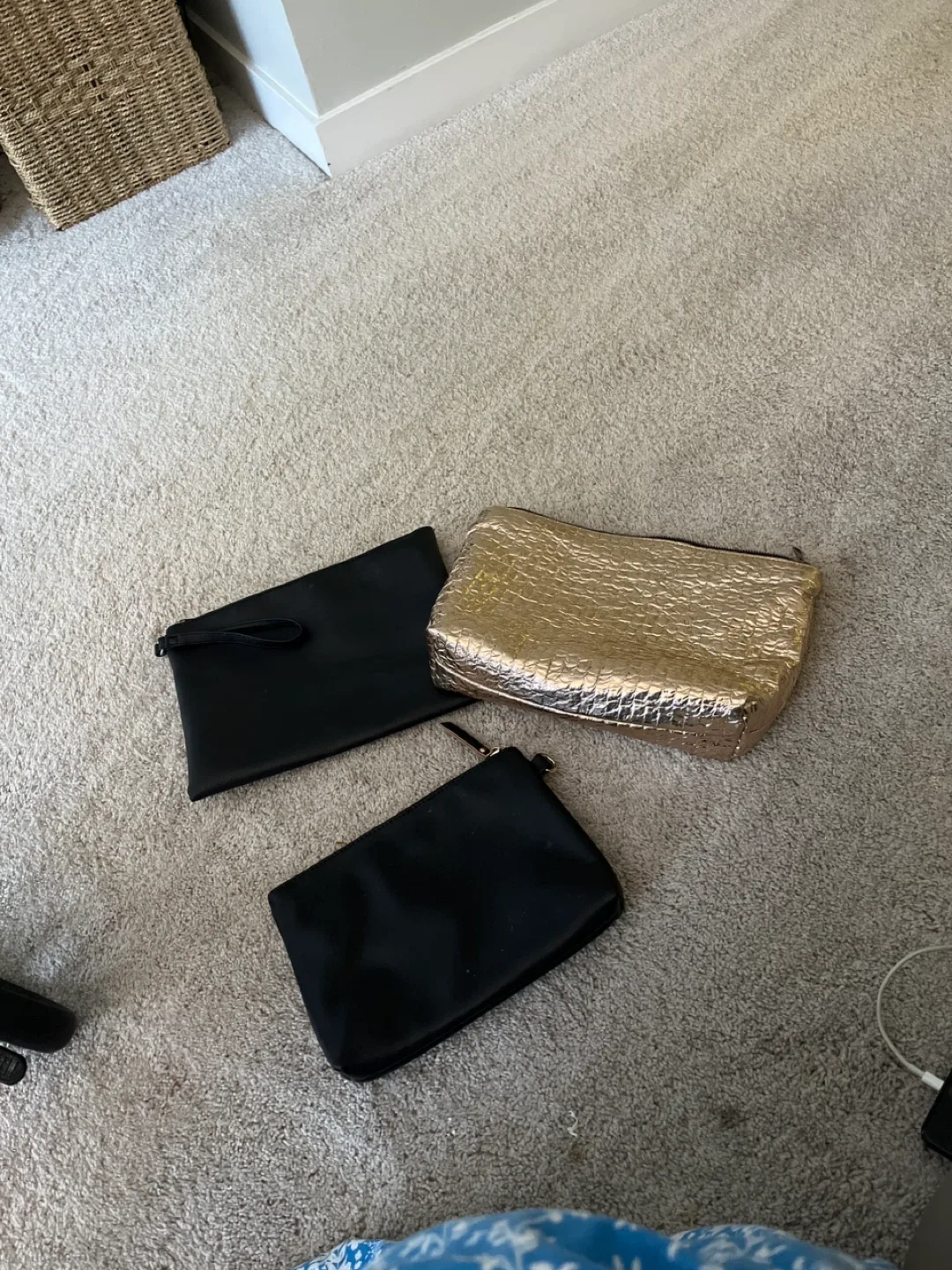 3 make up bags thumbnail
