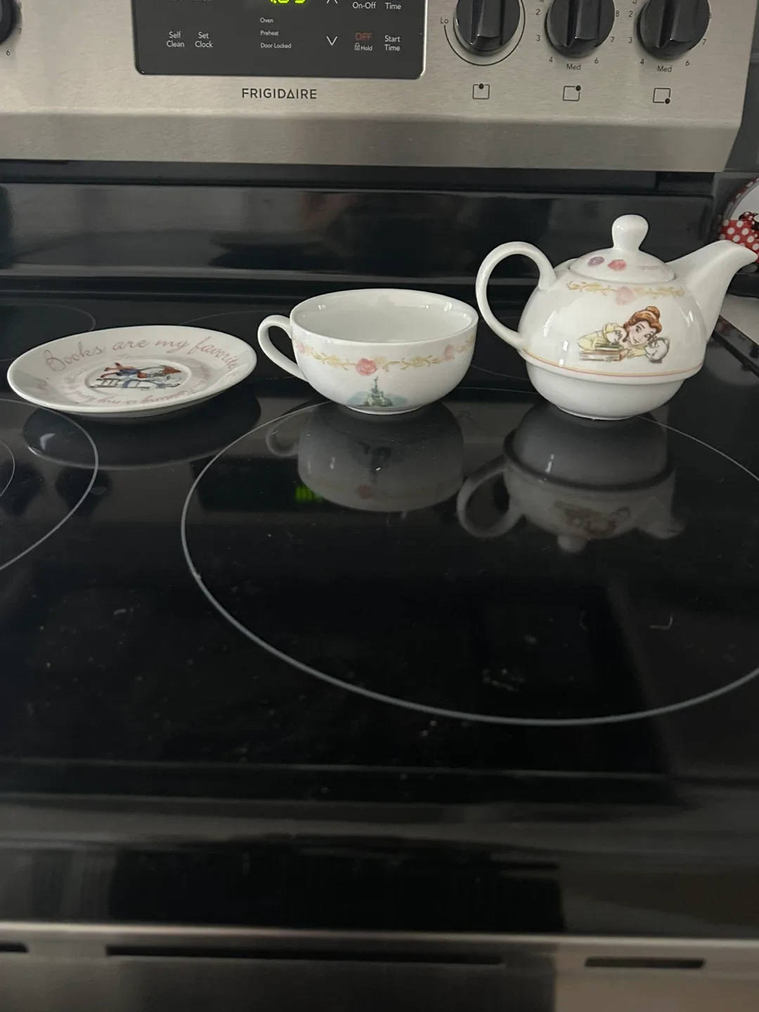 Princess Belle Tea for One Set image indicator(3)