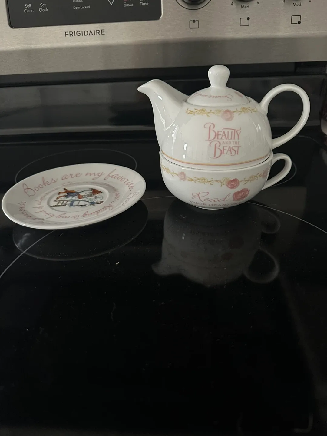 Princess Belle Tea for One Set image indicator(2)