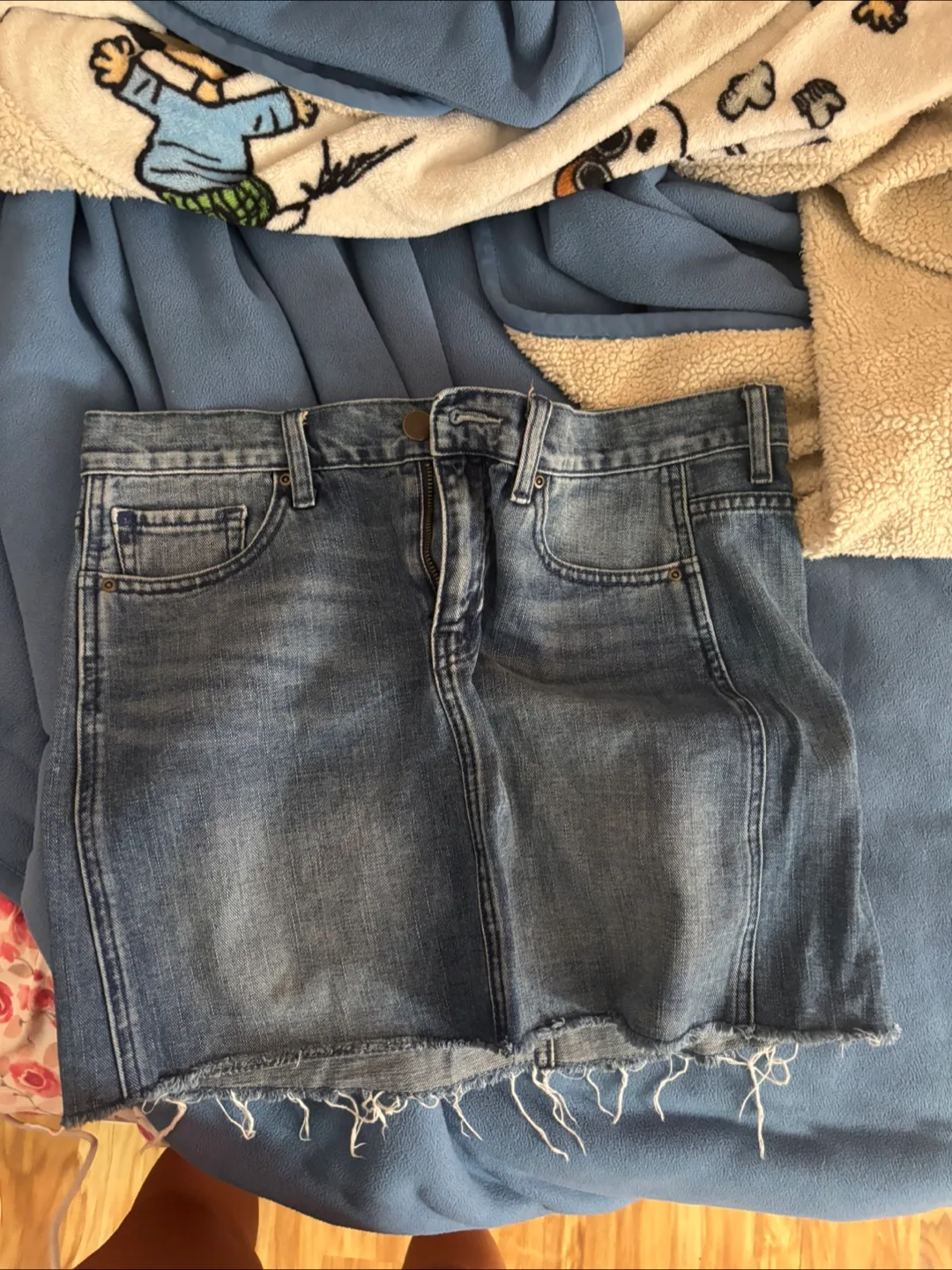 Gap 1969 Denim Mini Skirt - Size 29 thumbnail