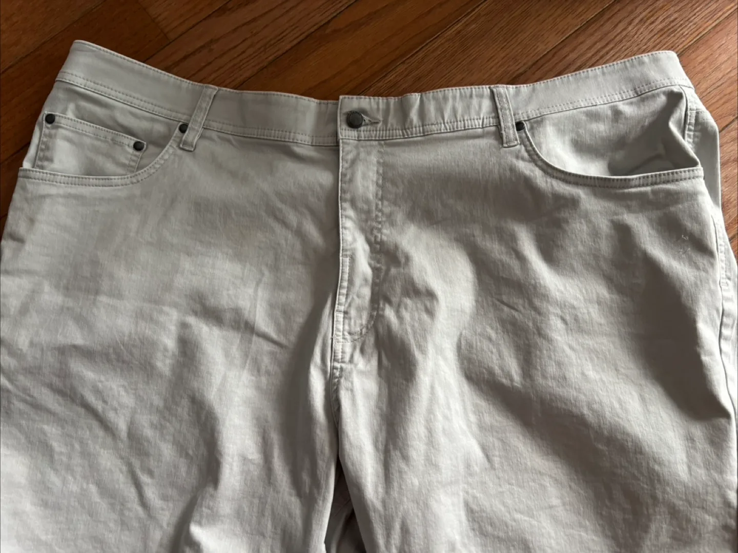 2 pair Daniel Hechter Paris Shorts - Size 48W image indicator(5)