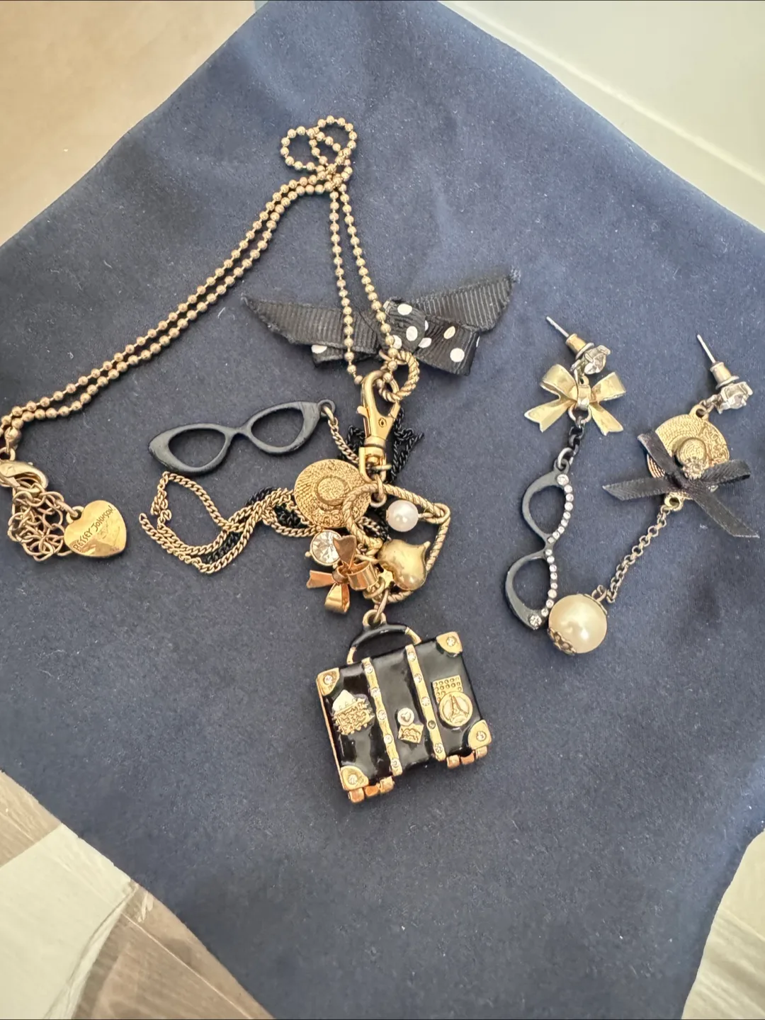 Betsey Johnson Necklace & Earring Set image indicator(2)