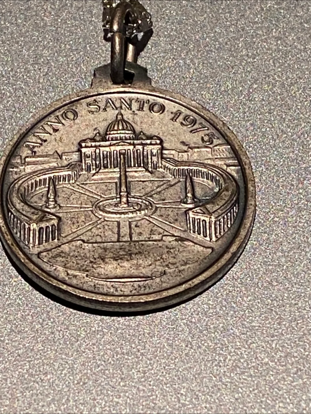 Vintage Anno Santo 1975 Medal Necklace thumbnail