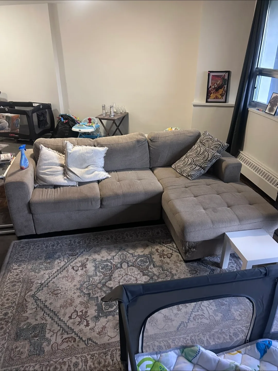 Sectional Sofa with Chaise Lounge image indicator(4)